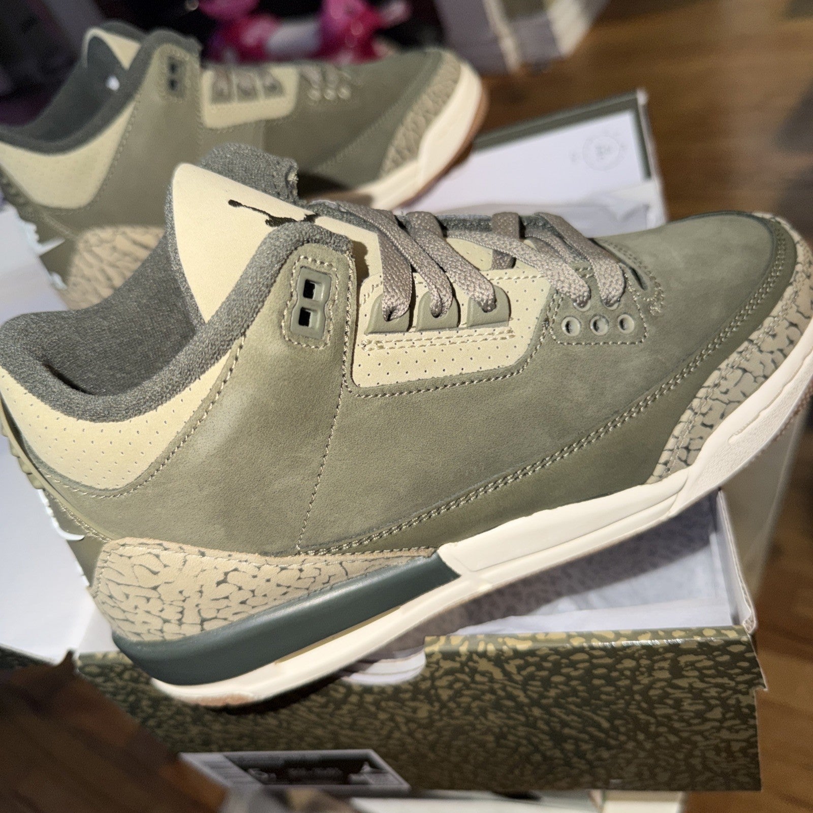 Air Jordan 3 Retro Gs Size 5Y Medium Olive