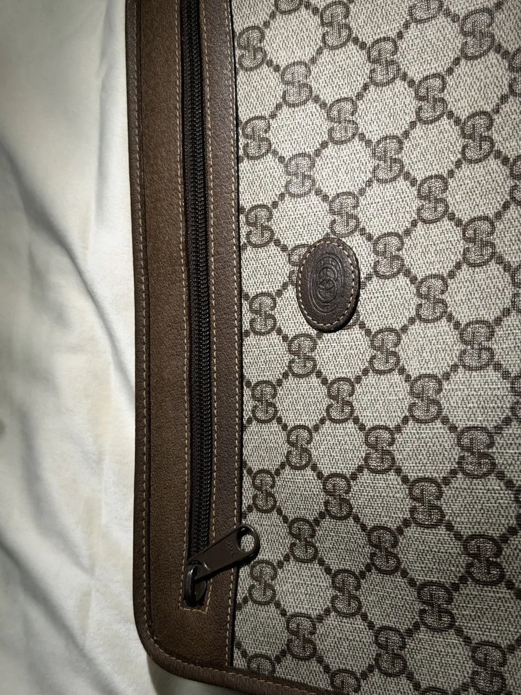 Authentic Gucci Supreme GG Clutch Medium Size Immaculate Condition Looks New