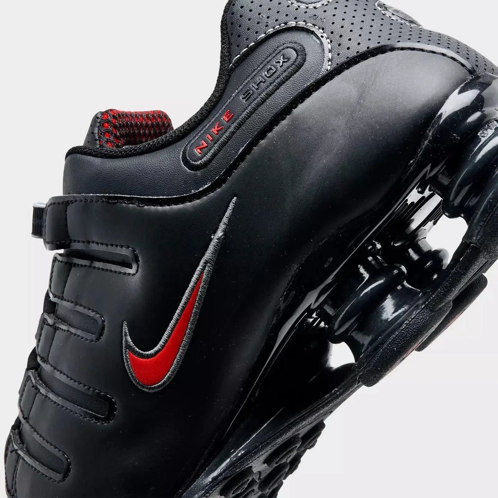 Nike Shox NZ Black Varsity Red Shoes Sneakers Size 9.5 Men