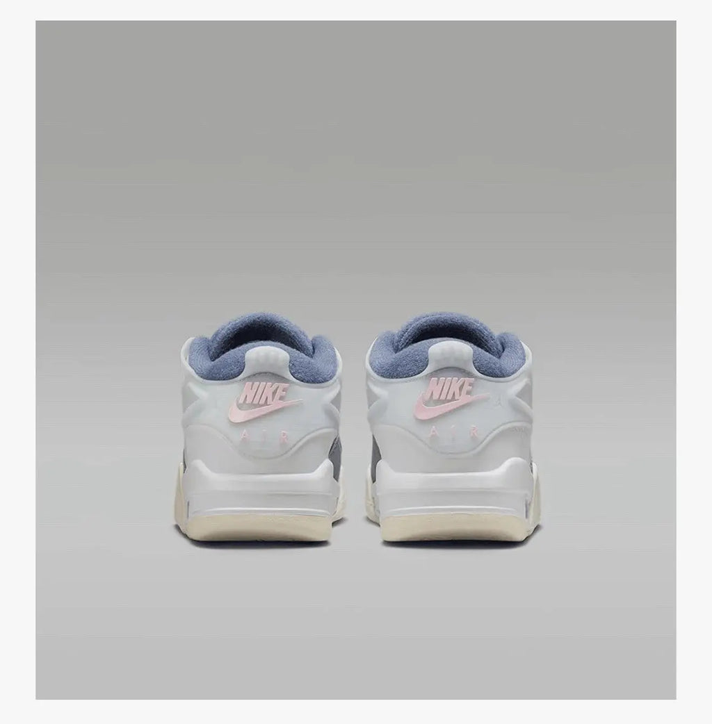 Air Jordan 4 RM Diffused Blue Ashen Slate Prism Pink  Size 7y / 8.5w FQ7938-101