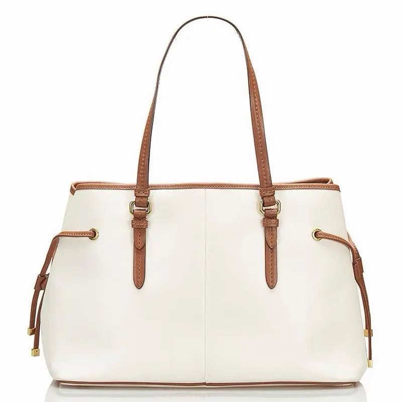 COACH Peyton 100% Leather Drawstring Carry All Tote Purse Rare In New Condition