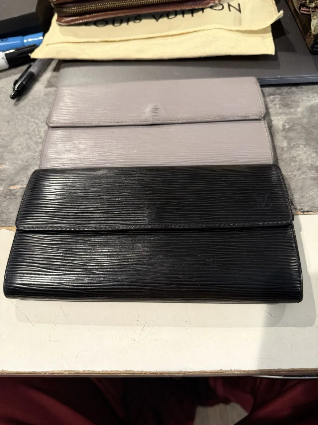 Louis Vuitton Epi Leather Sarah Long Wallet LAVENDER Color