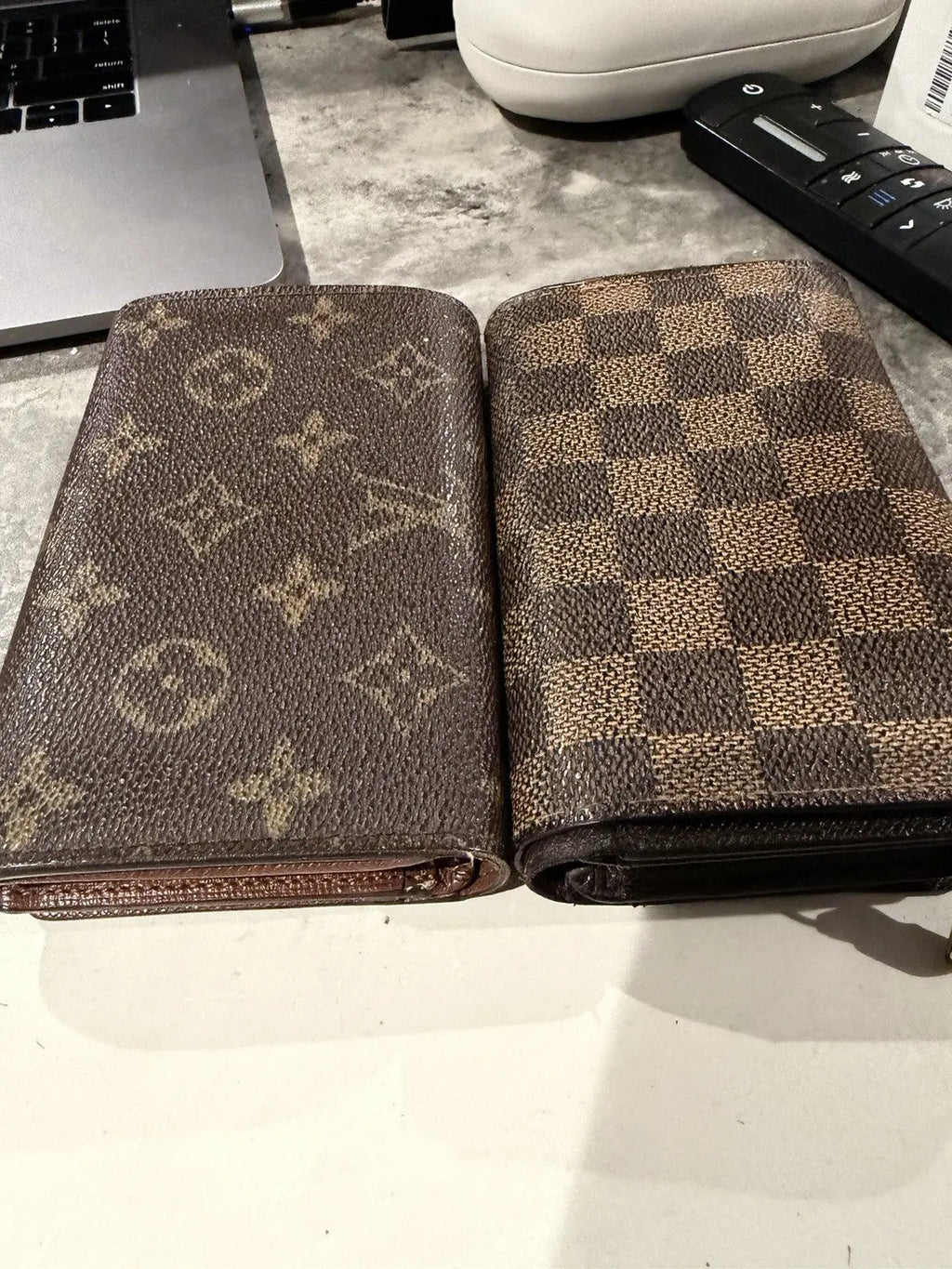 Louis Vuitton M61730 Monogram Canvas Wallet - Brown