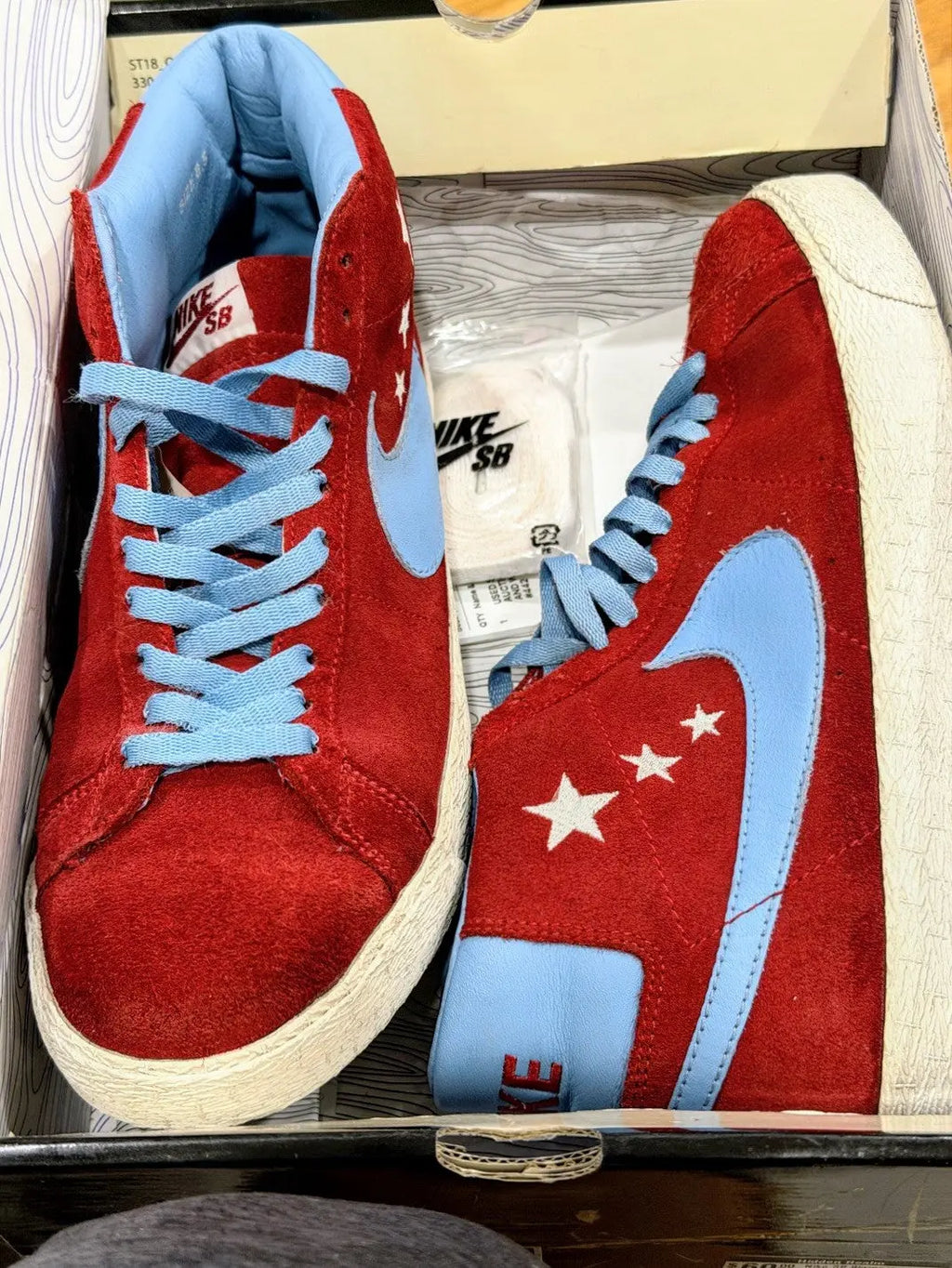 Nike SB Blazers Vanilla Ice Men’s Size 8.5 Men’s Shoes 314070 641 New Condition