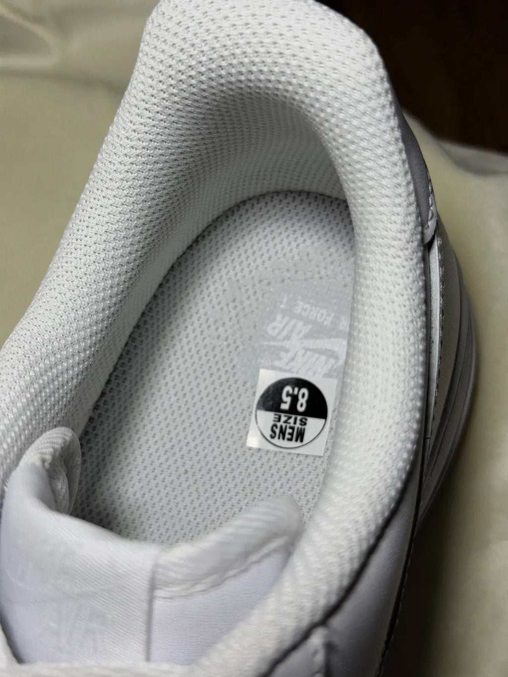 Nike Air Force 1 '07 Low Triple White Size Men’s Shoes 8.5 CW2288-111