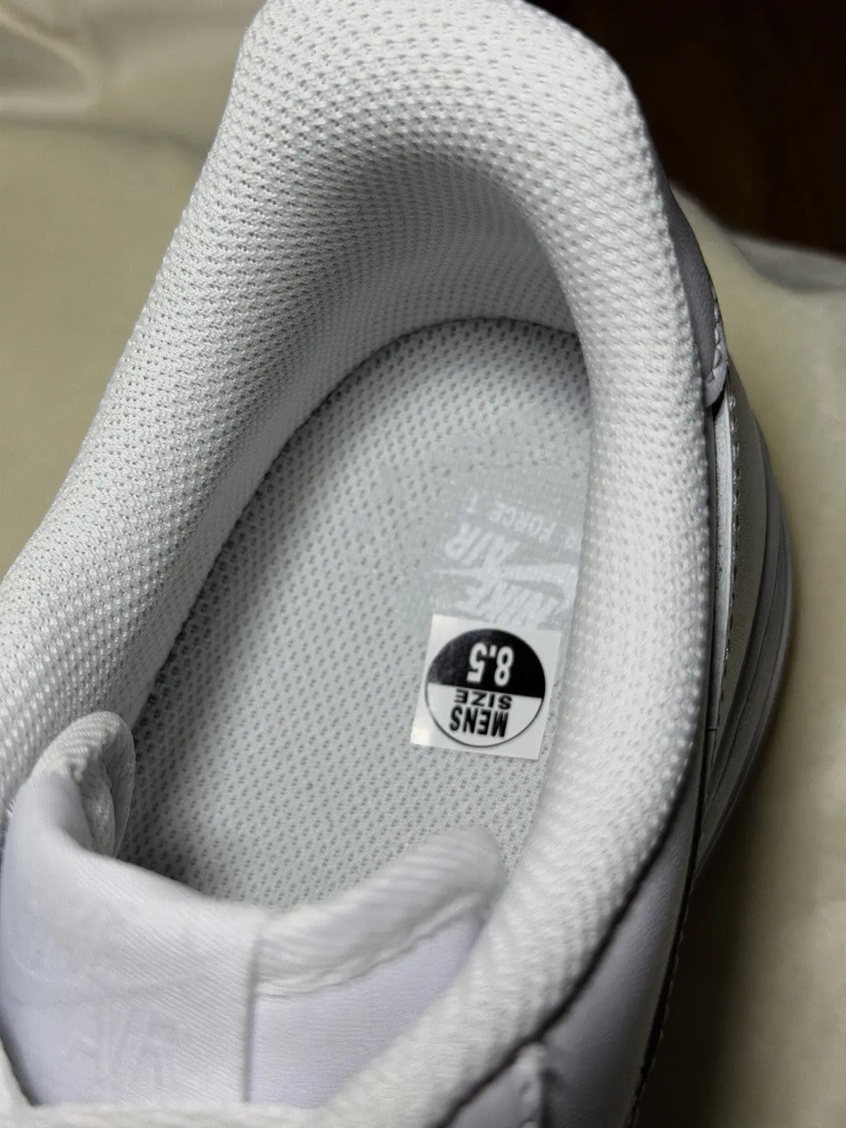 Nike Air Force 1 '07 Low Triple White Size Men’s Shoes 8.5 CW2288-111