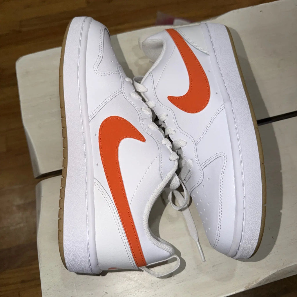 NIKE Court Borough Low 2 GS White/Orange BQ5448-114 Size 6.5Y (Women’s 8) New