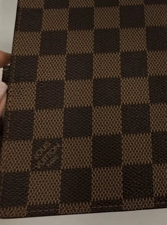 Louis Vuitton Damier Ebene Agenda Planner 100% Authentic Looks Brand New