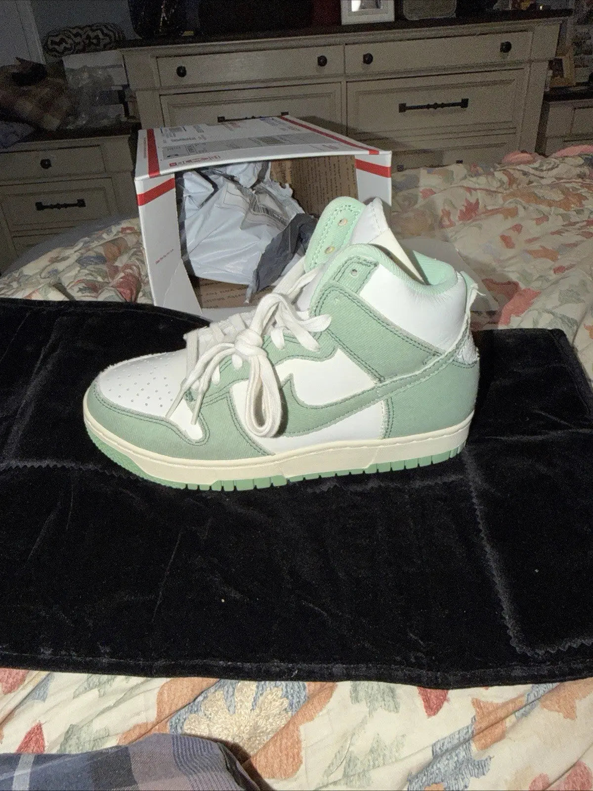 Size 6.5 - Nike Dunk 1985 High Green Denim W
