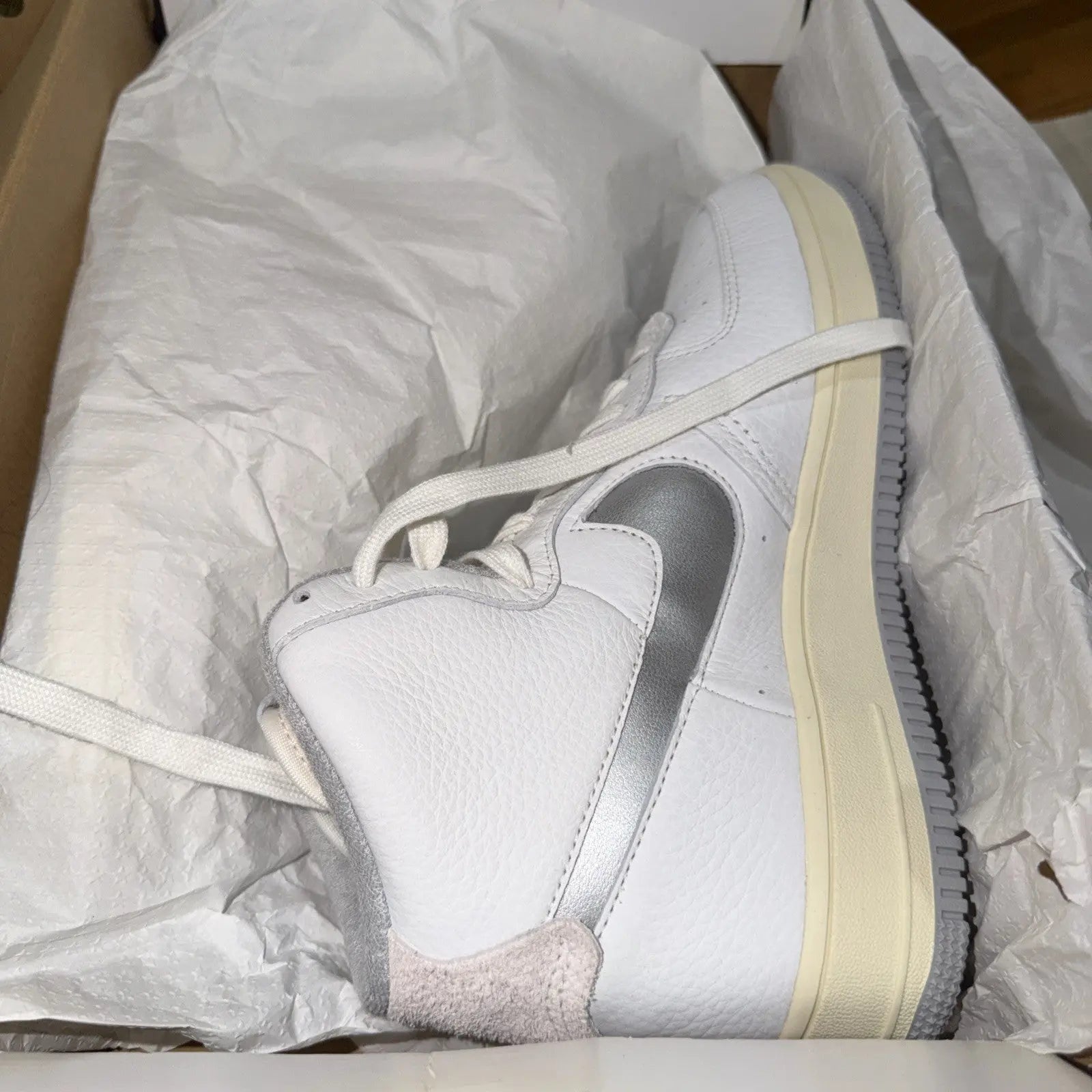 WMNS NIKE AF1 SCULPT AIR FORCE 1 SCULPT SUMMIT WHITE-SILVER Size 9 DC3590 101