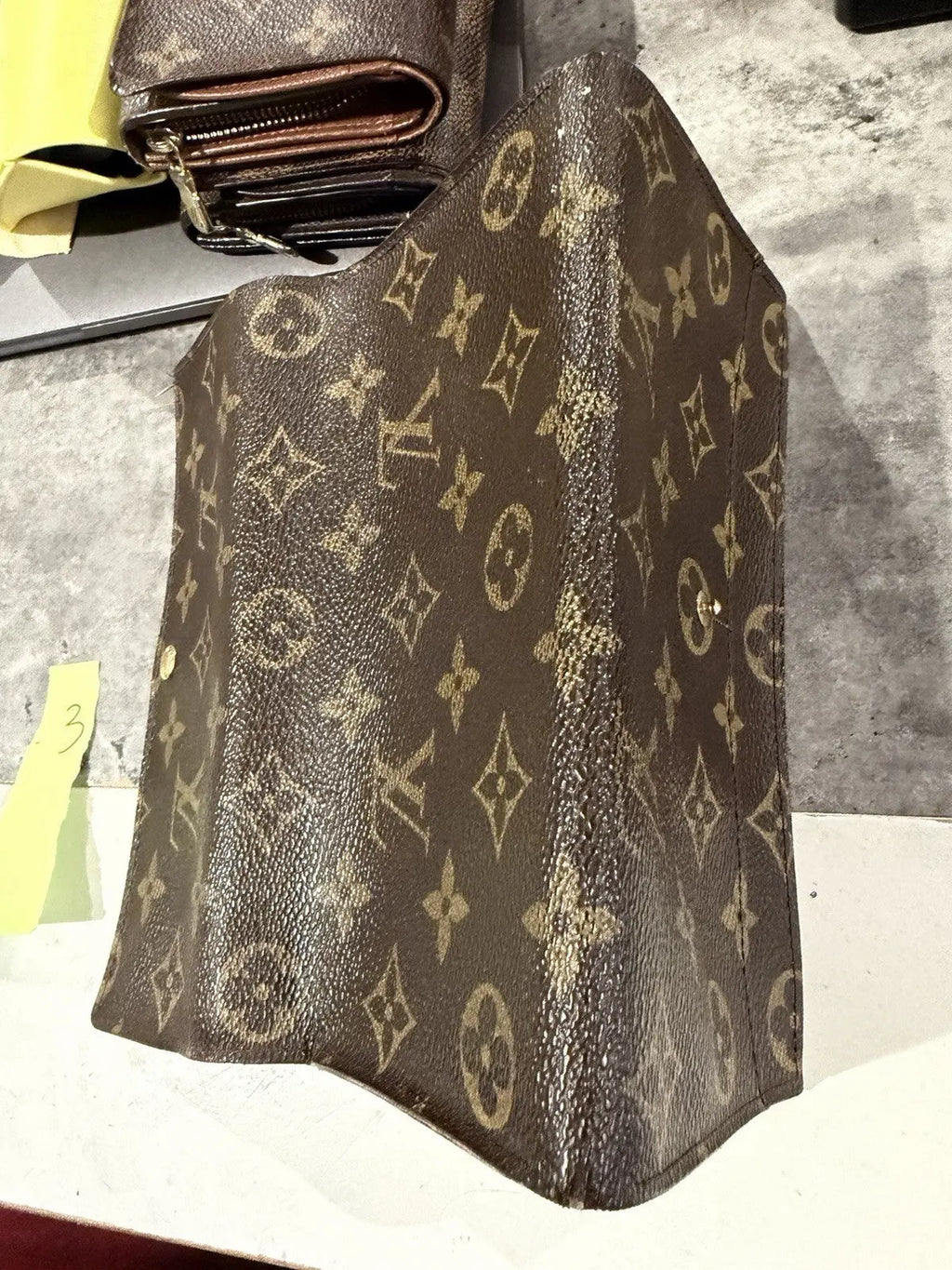 Louis Vuitton Monogram Pochette Sarah Long Wallet 100% Authentic Comes With Coa