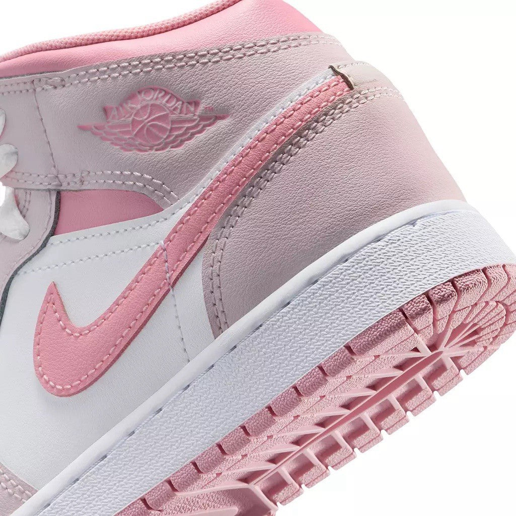 Nike Air Jordan 1 Mid SE Shoes Youth Size 7Y Pink White DQ8423-602 Basketball
