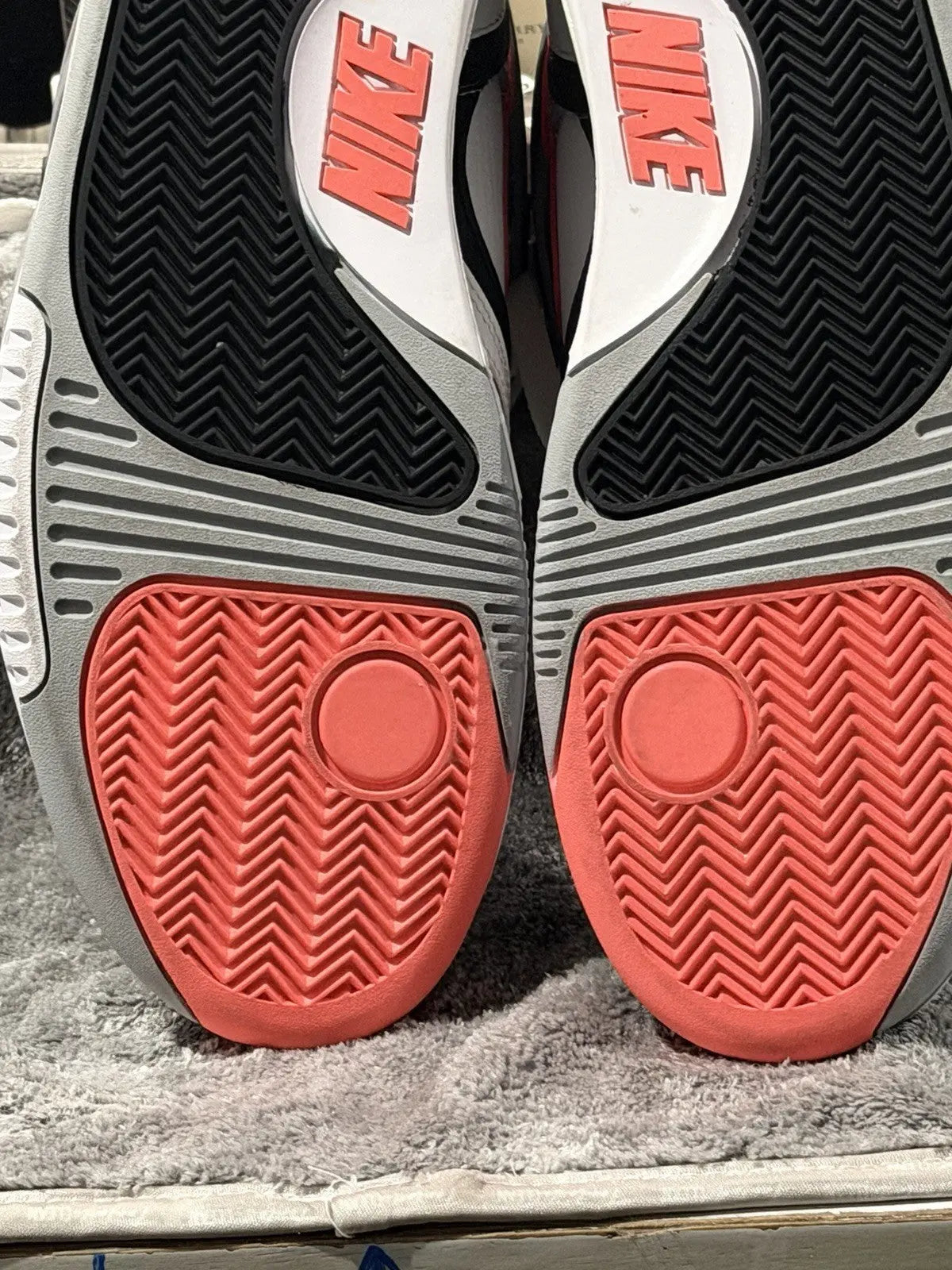 Nike Air Tech Challenge 2 QS Lava White Hot Lava Shoes 643089-160 Men's Size 9.5
