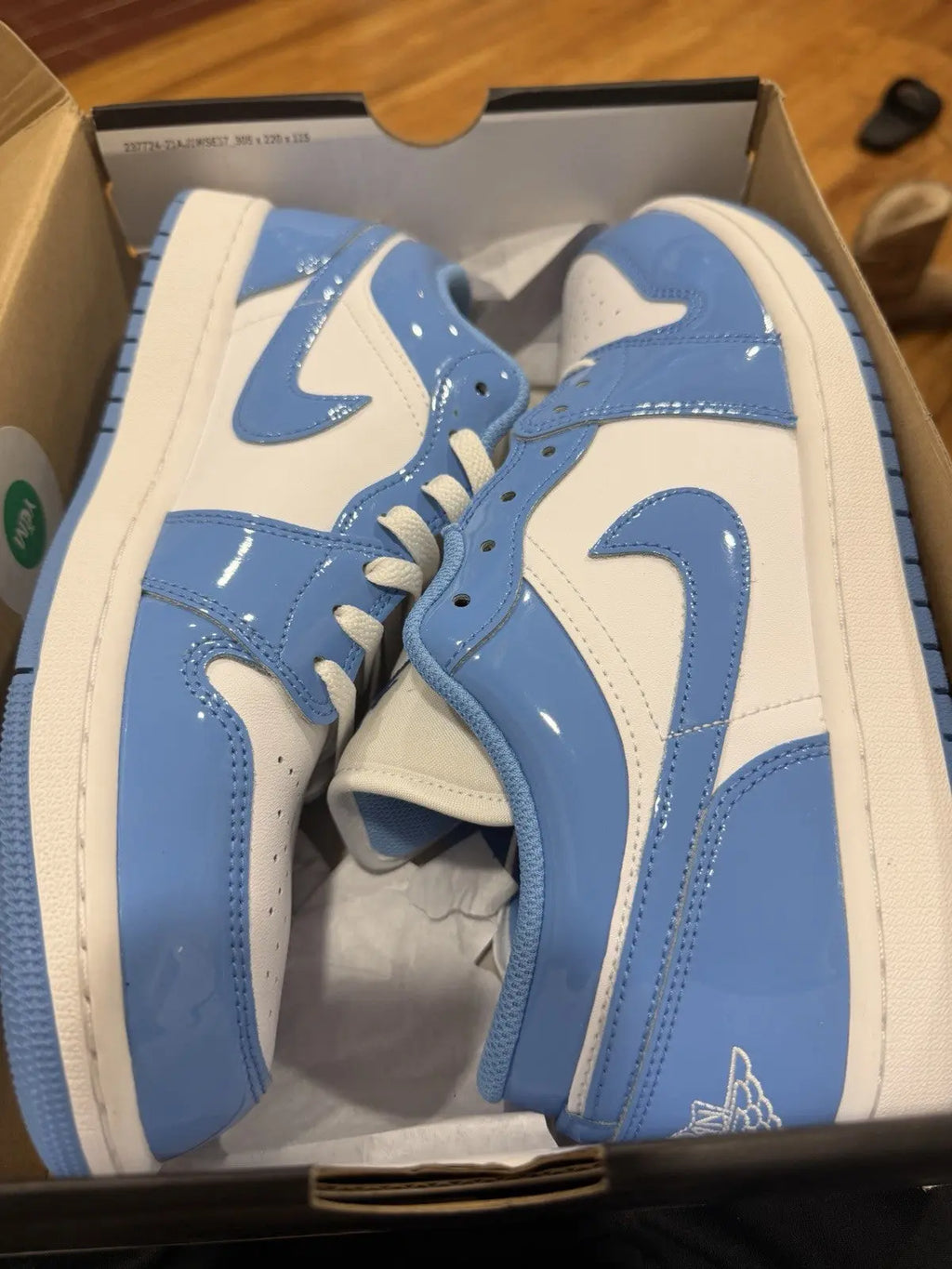 Size 10.5 - Air Jordan 1 SE Low Legend Blue