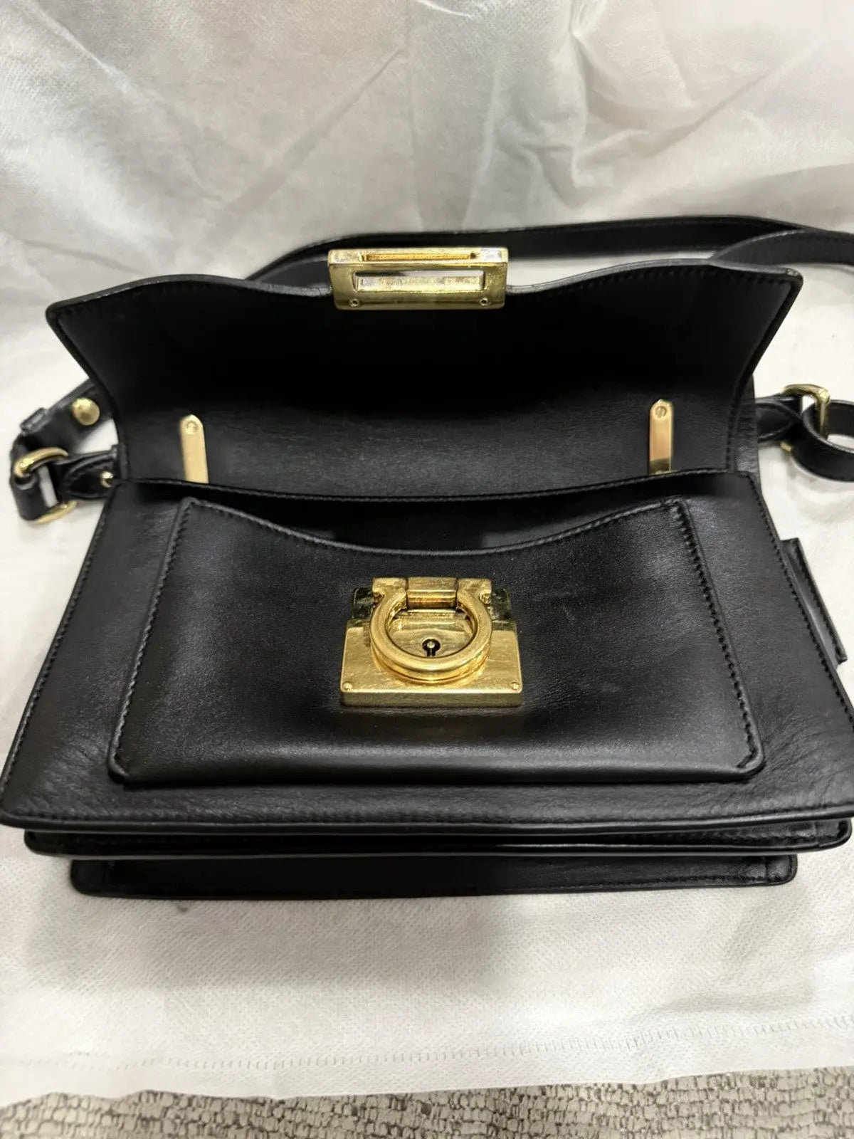 Ferragamo Leather Aileen Black Handbag / Crossbody Adjustable/ Removable Strap