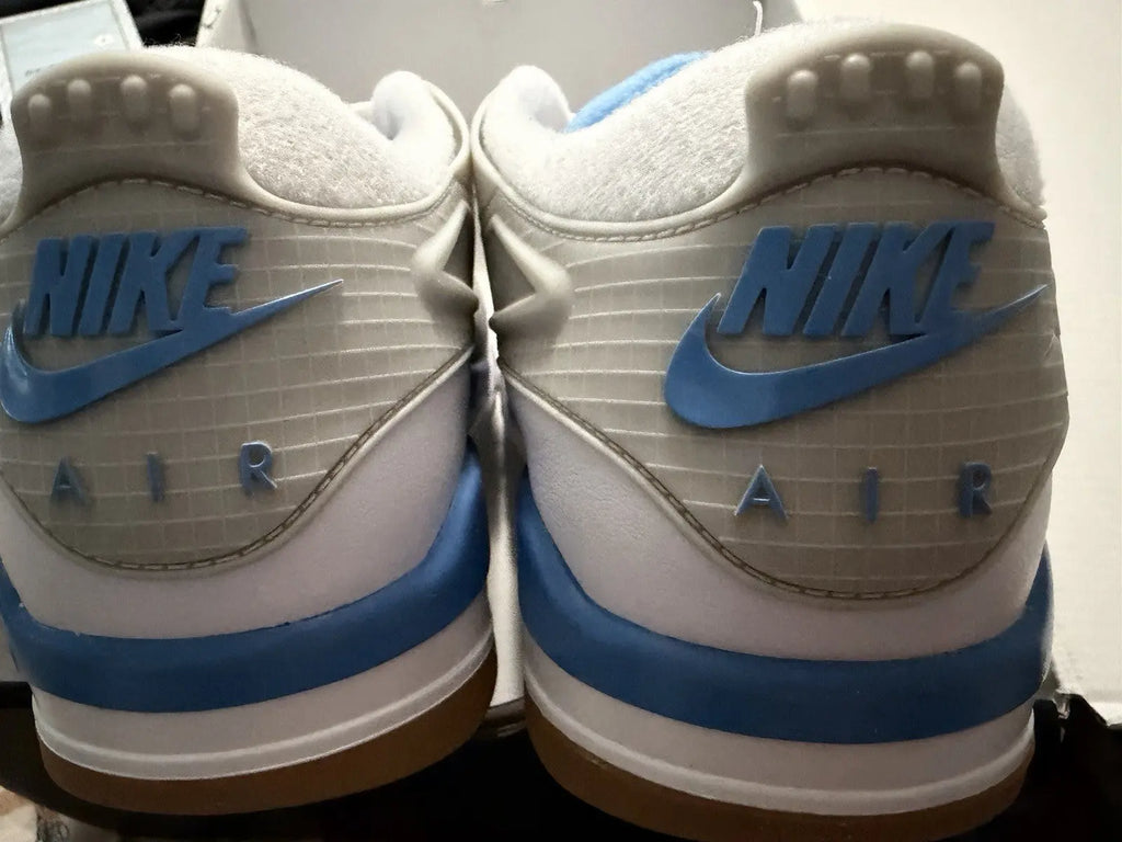 Air Jordan 4 RM University Blue FQ7939 104 Size 10.5 Mens