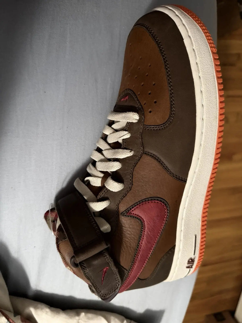 Nike Air Force 1 Mid Premium Brown Size 8.5 Brand New 310277 261