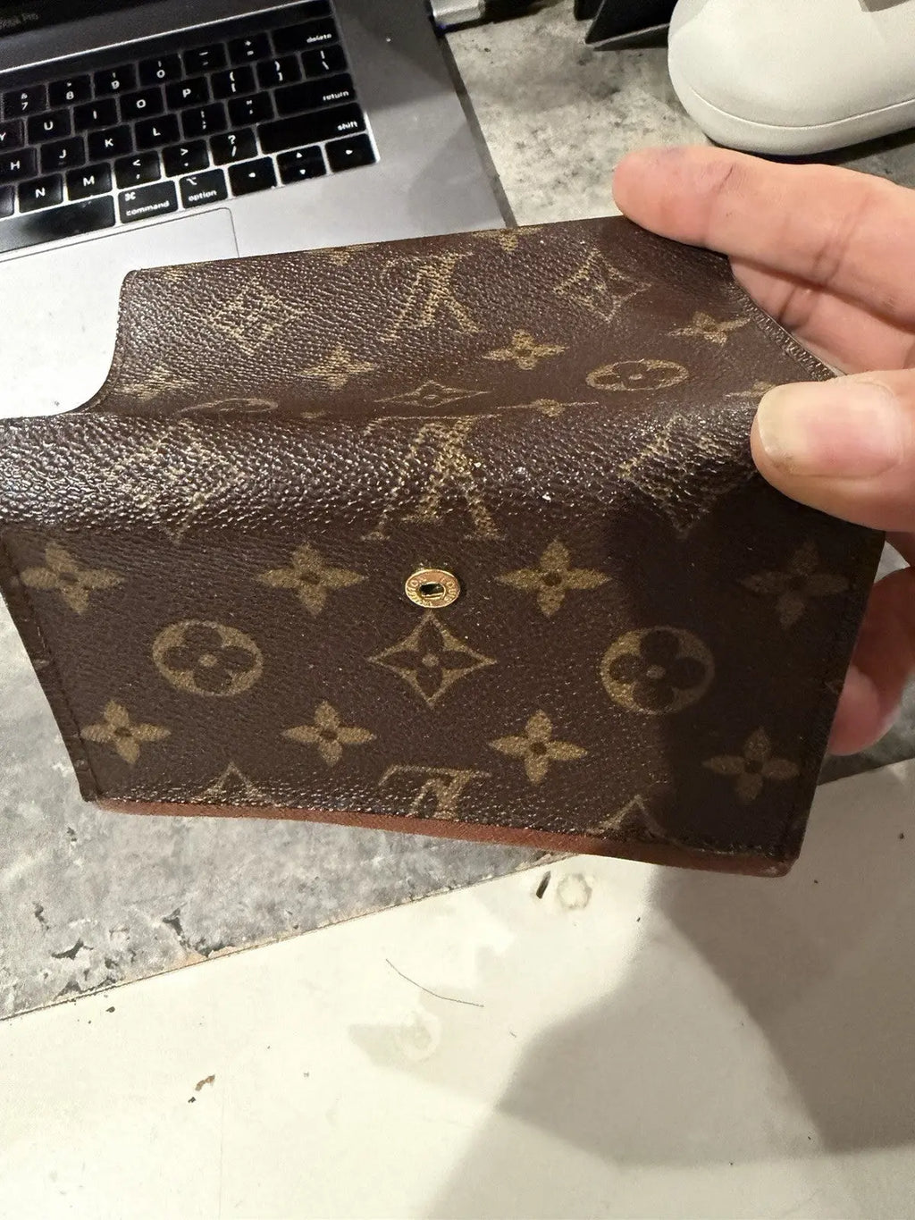 Louis Vuitton M61730 Monogram Canvas Wallet - Brown