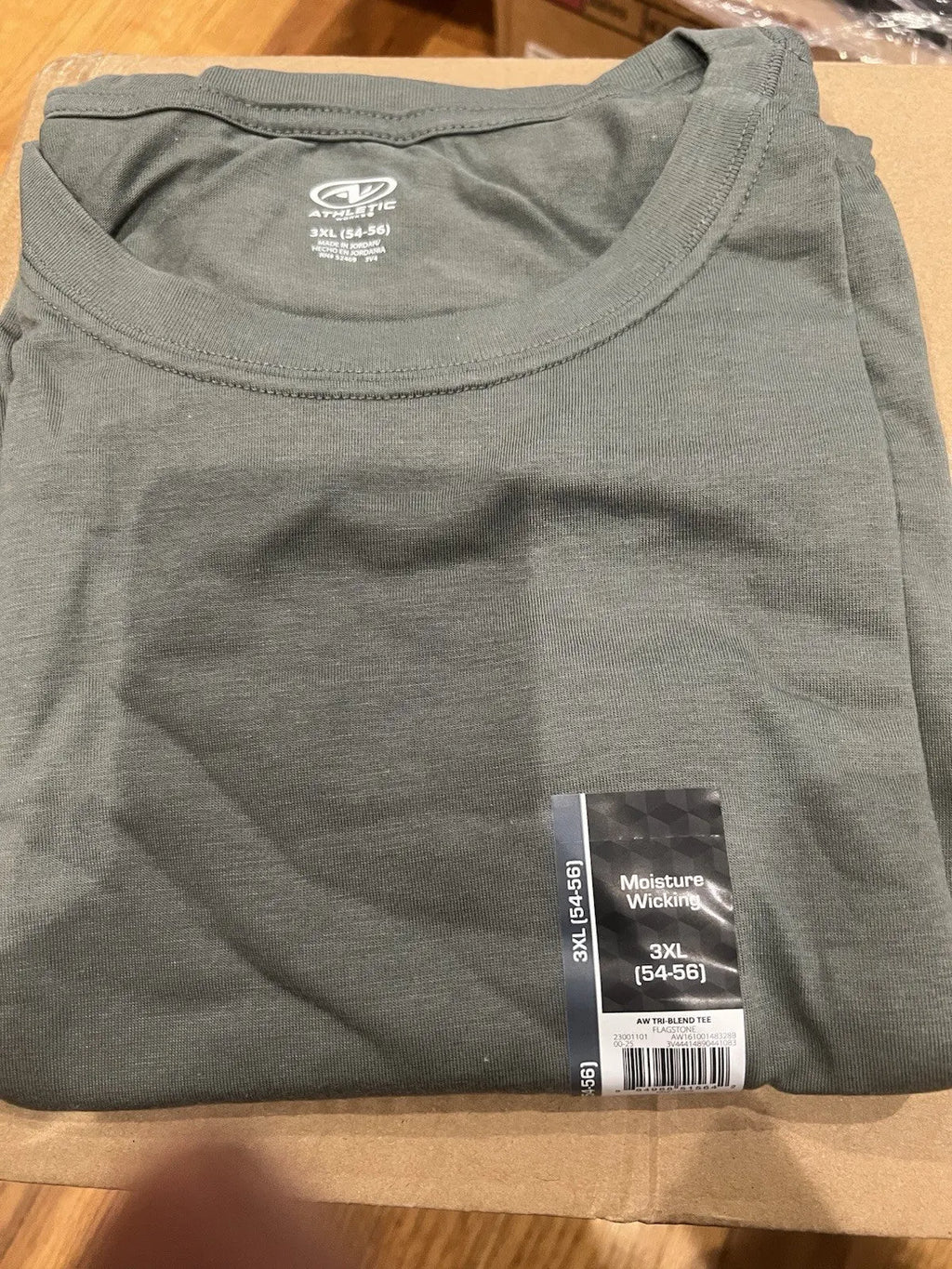 Green Shirt T-shirt