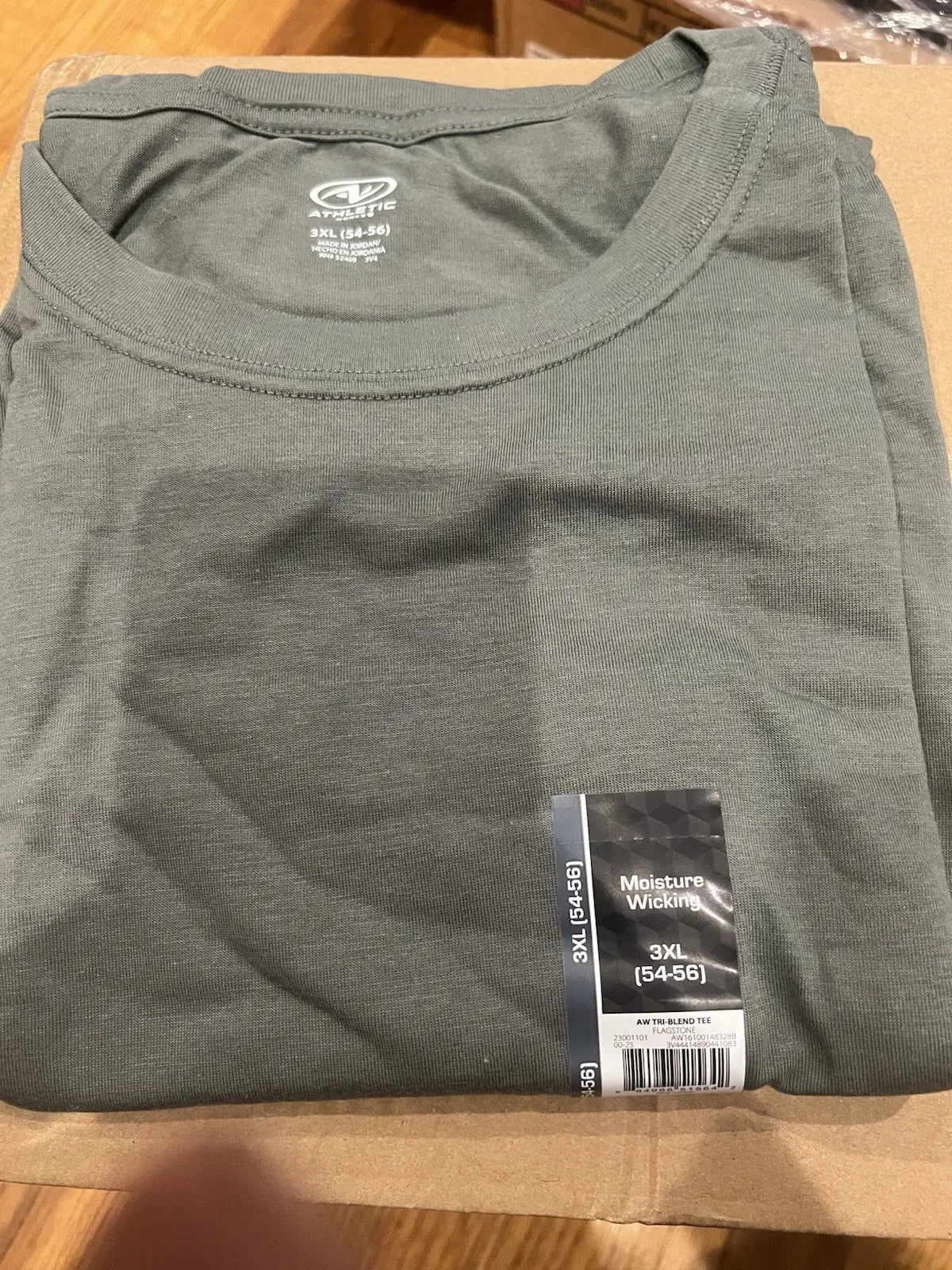 Green Shirt T-shirt