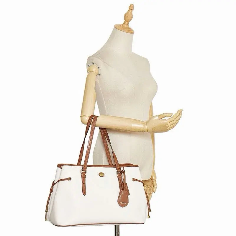 COACH Peyton 100% Leather Drawstring Carry All Tote Purse Rare In New Condition
