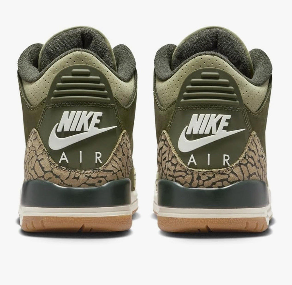Air Jordan 4 Retro Shoes Youth Medium Olive FB9928-200 Nike Sneakers