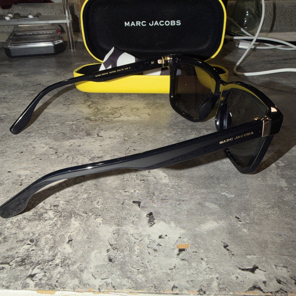 80790 Marc Jacob Black Sunglasses Every Nice And Elegant