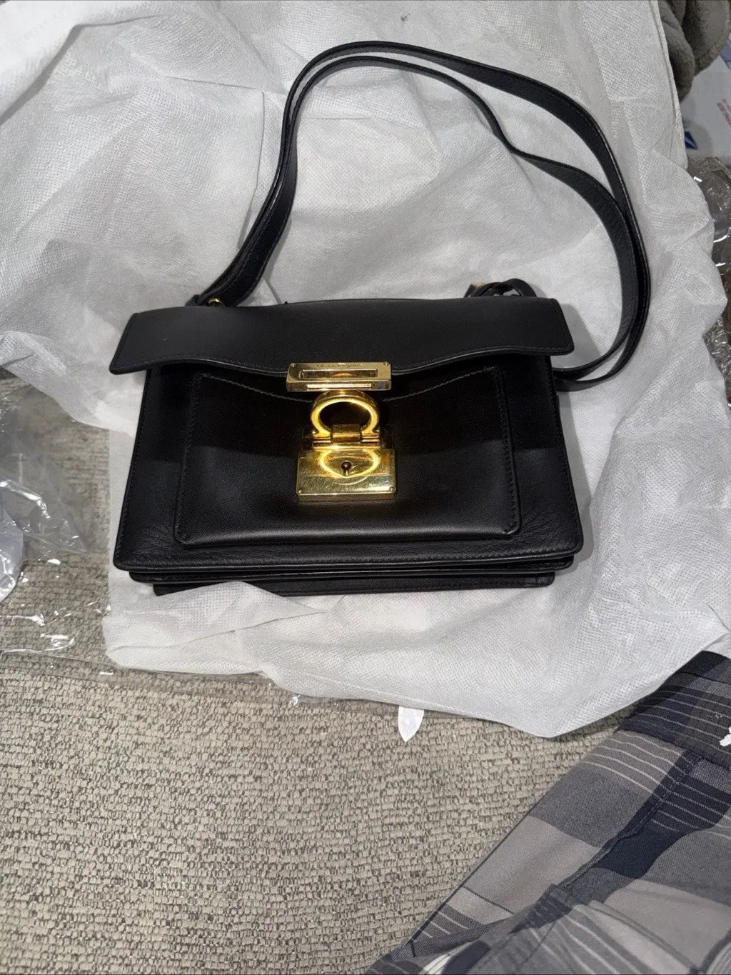 Ferragamo Leather Aileen Black Handbag / Crossbody Adjustable/ Removable Strap