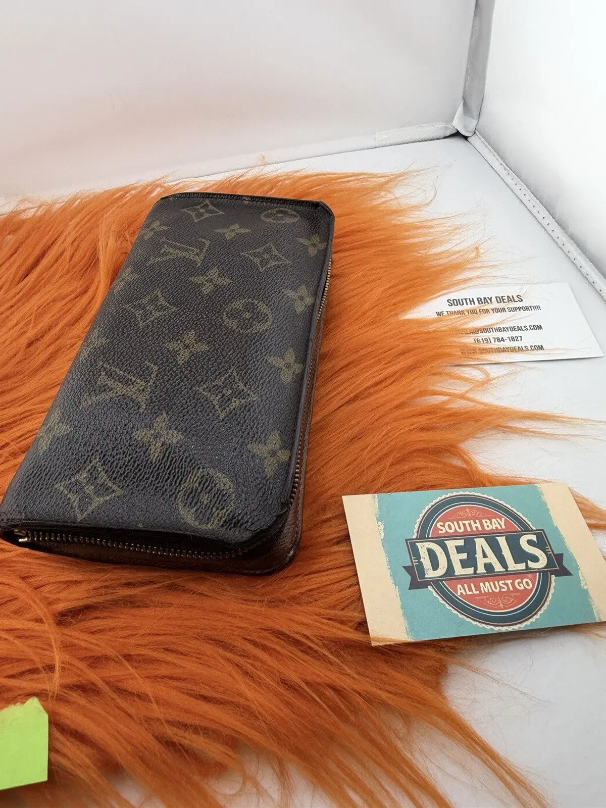 Louis Vuitton Monogram Zippy Wallet Brown