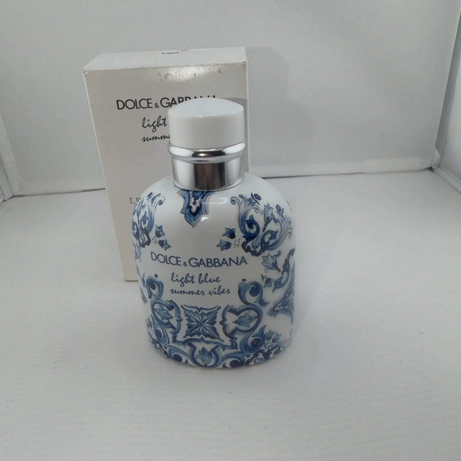 Light Blue Summer Vibes by Dolce & Gabbana 4.2 oz Eau De Toilette Spray for Men
