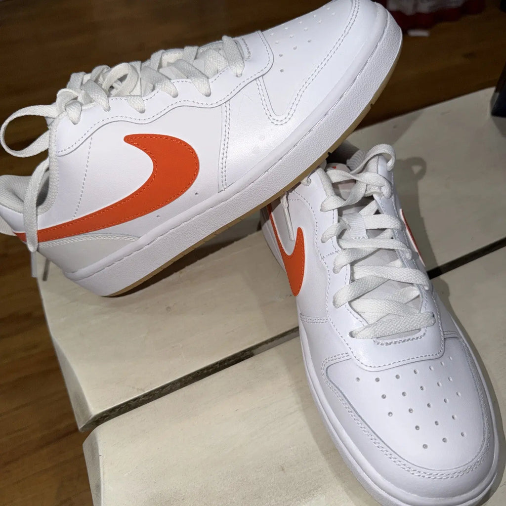NIKE Court Borough Low 2 GS White/Orange BQ5448-114 Size 6.5Y (Women’s 8) New
