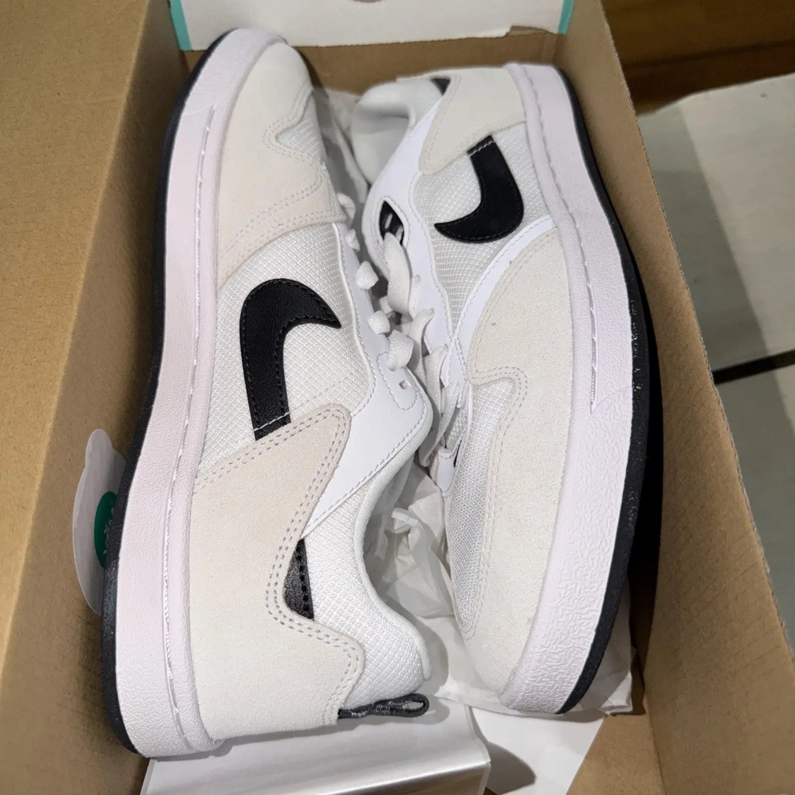 Nike Men's SB Alleyoop Skateboarding Sneakers Size 8.5 US CJ0882 100