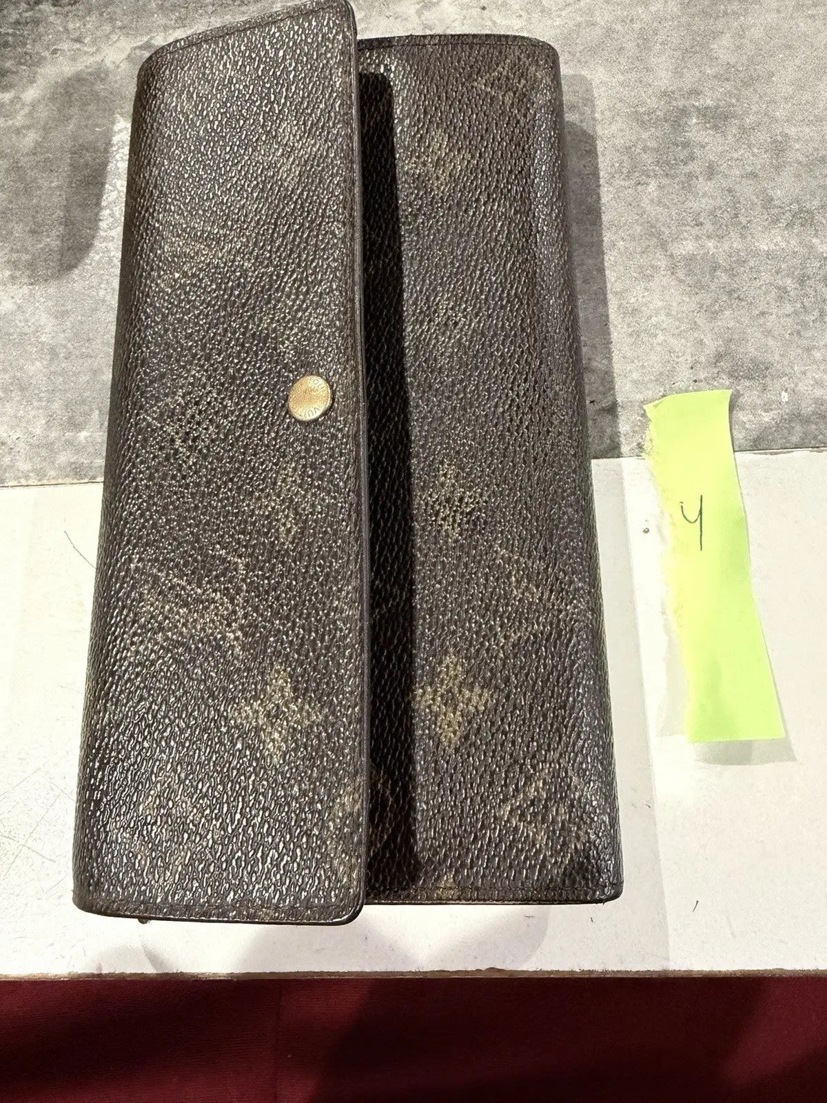 Louis Vuitton Monogram Pochette Sarah Long Wallet 100% Authentic Comes With Coa