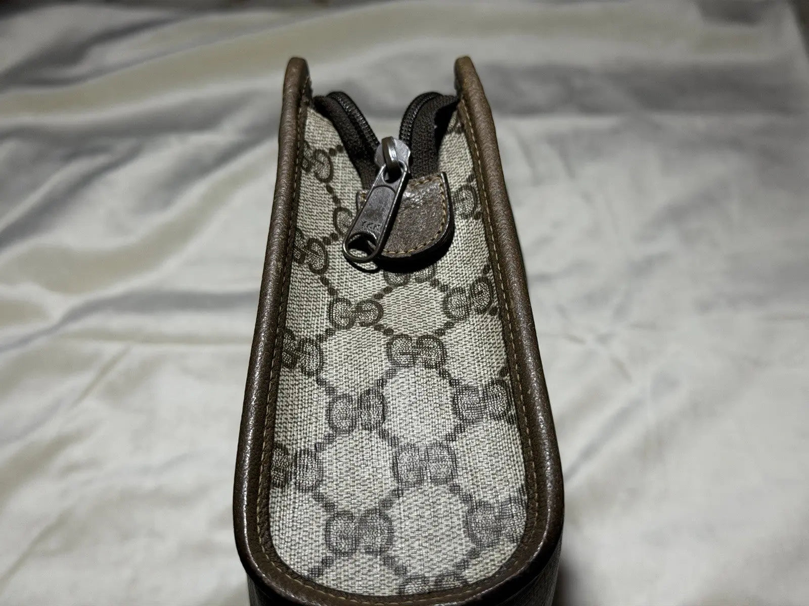 Authentic Gucci Supreme GG Clutch Medium Size Immaculate Condition Looks New